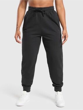 Gymshark Women's Black Relaxed Fit Joggers with Drawstring